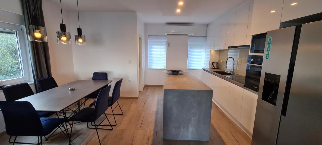 Luxury Apartment Isabel Волосько Екстер'єр фото