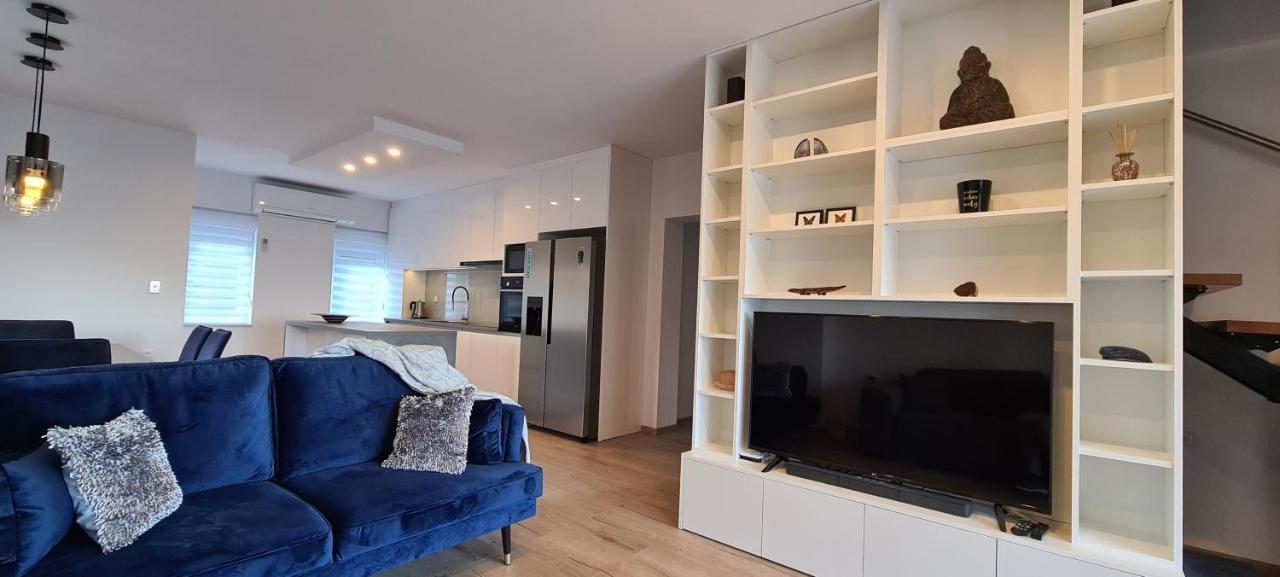 Luxury Apartment Isabel Волосько Екстер'єр фото