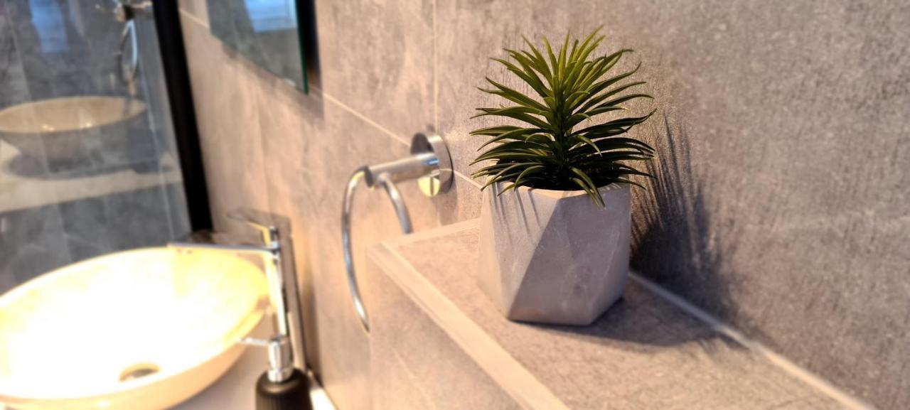 Luxury Apartment Isabel Волосько Екстер'єр фото