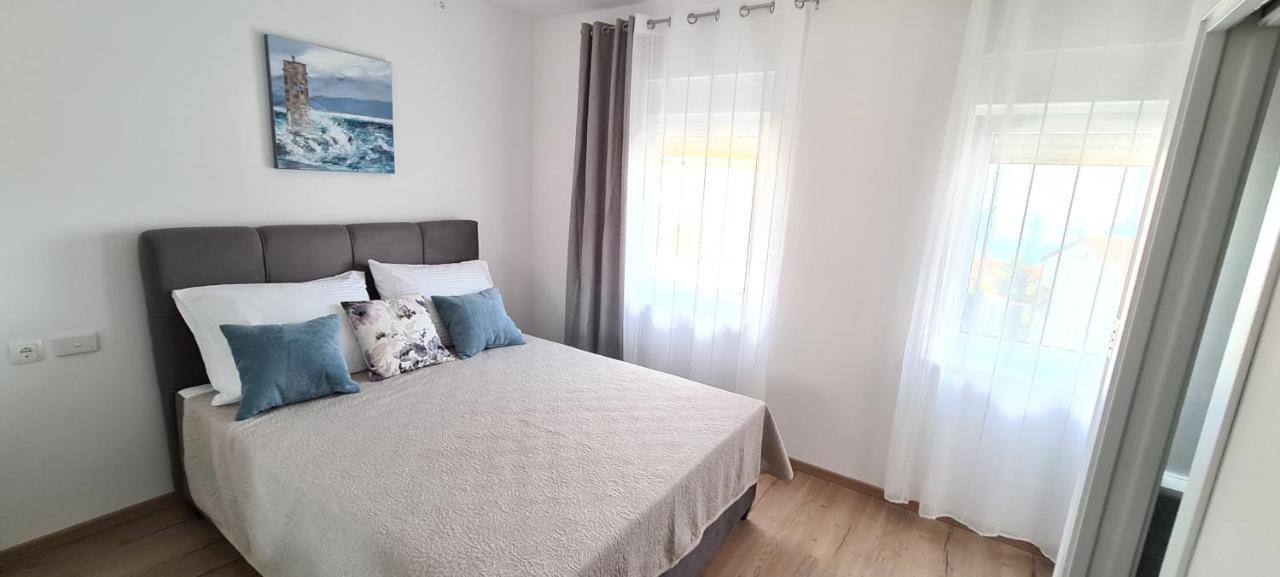 Luxury Apartment Isabel Волосько Екстер'єр фото