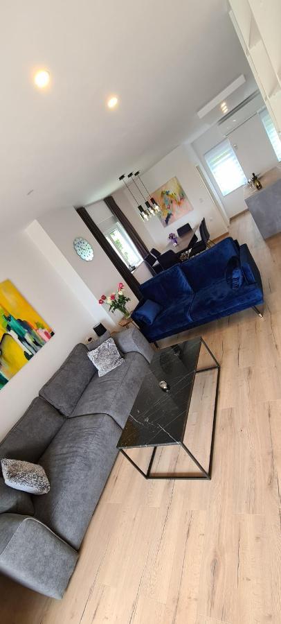 Luxury Apartment Isabel Волосько Екстер'єр фото