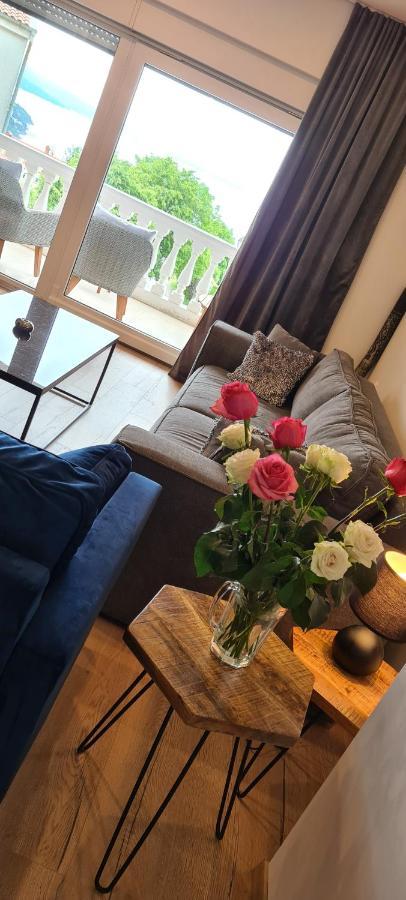 Luxury Apartment Isabel Волосько Екстер'єр фото