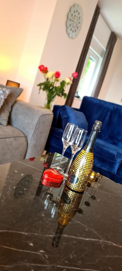 Luxury Apartment Isabel Волосько Екстер'єр фото
